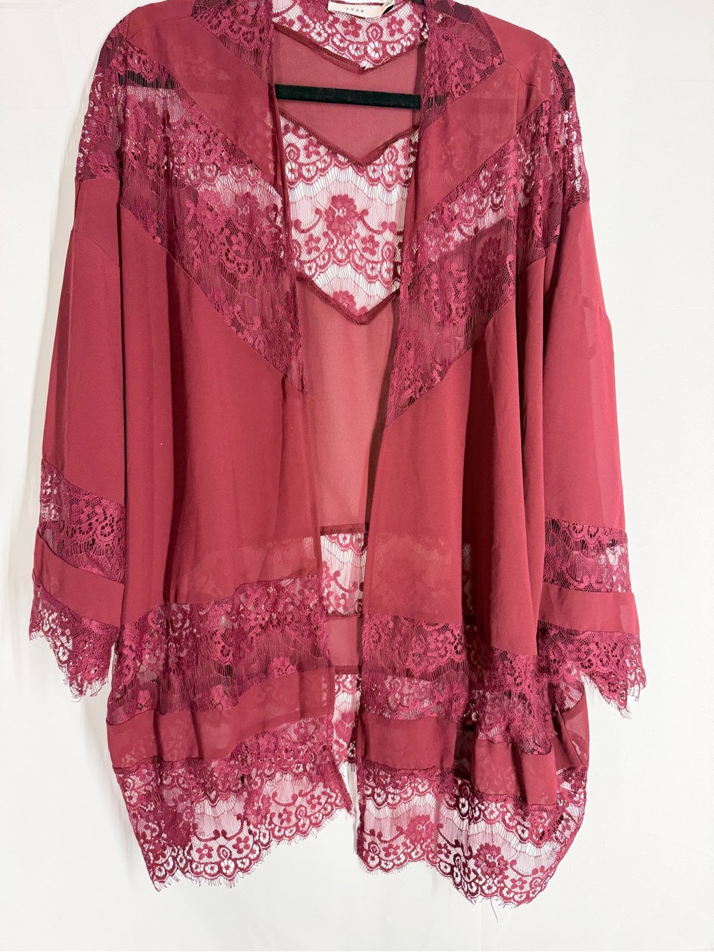 Sheer Lace-Trim Kimono Cape in Wine